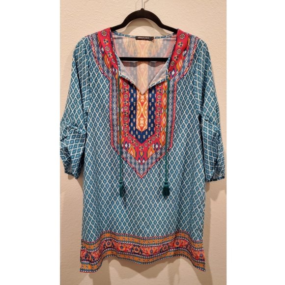 Urban Coco Dresses & Skirts - URBAN COCO Boho Printed Tie Neck Dress